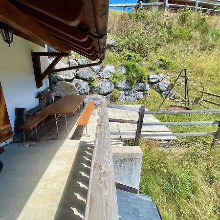 Les Dalton, Chalet *